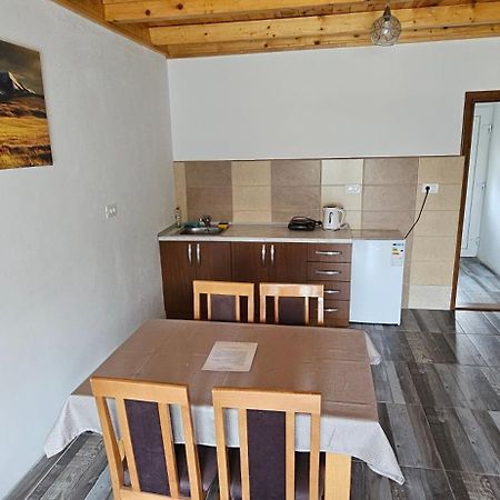 Apartmani Jezero Žabljak エクステリア 写真