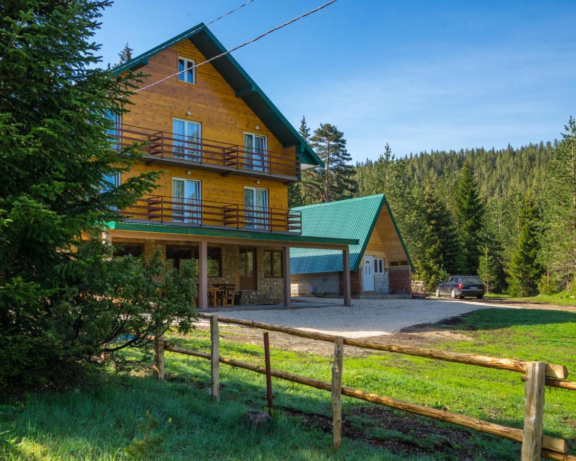 Apartmani Jezero Žabljak エクステリア 写真