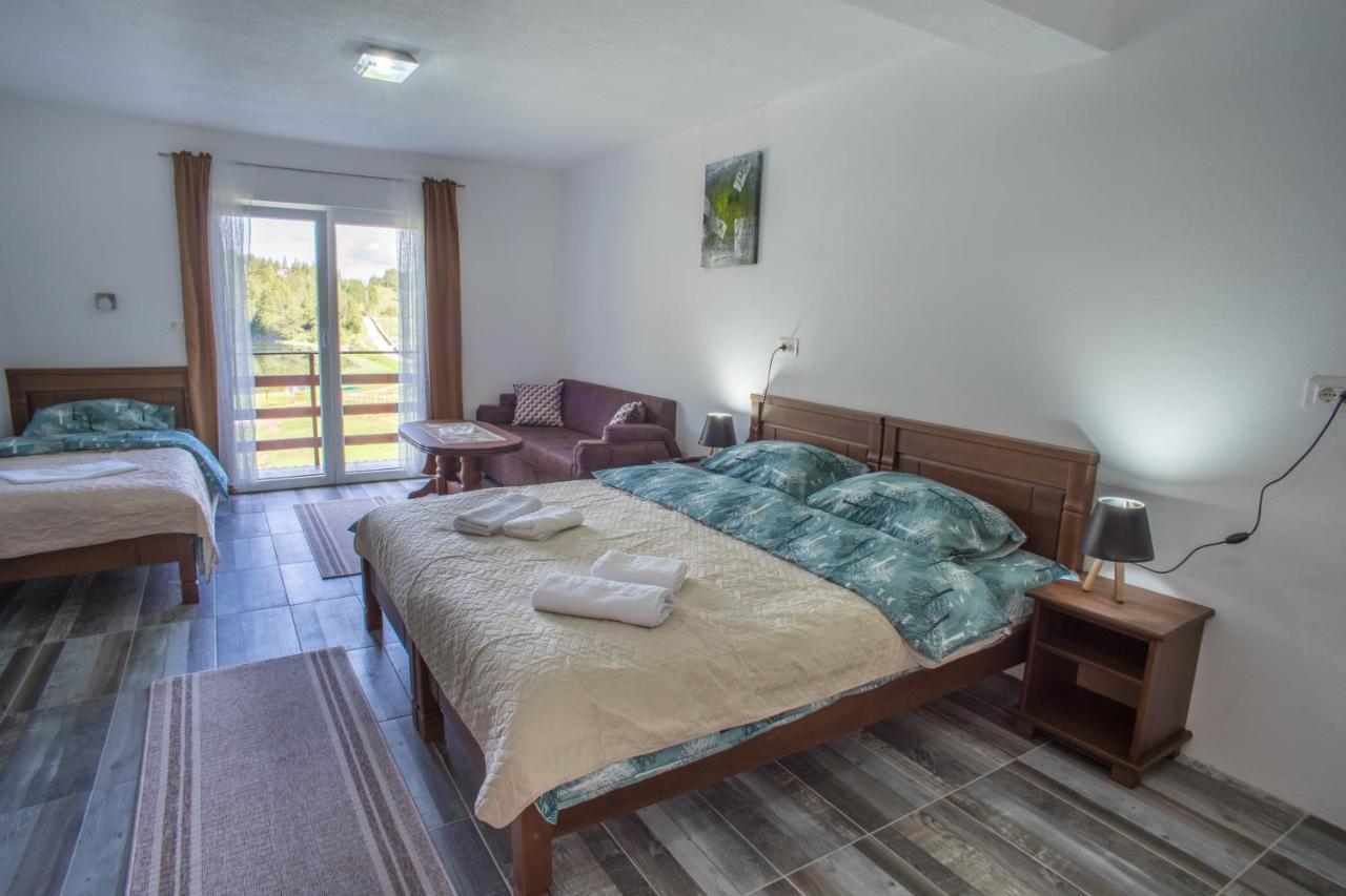 Apartmani Jezero Žabljak エクステリア 写真