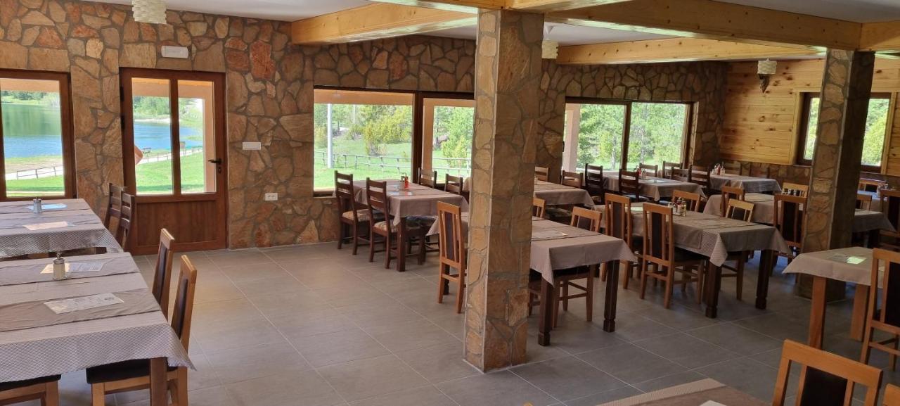 Apartmani Jezero Žabljak エクステリア 写真