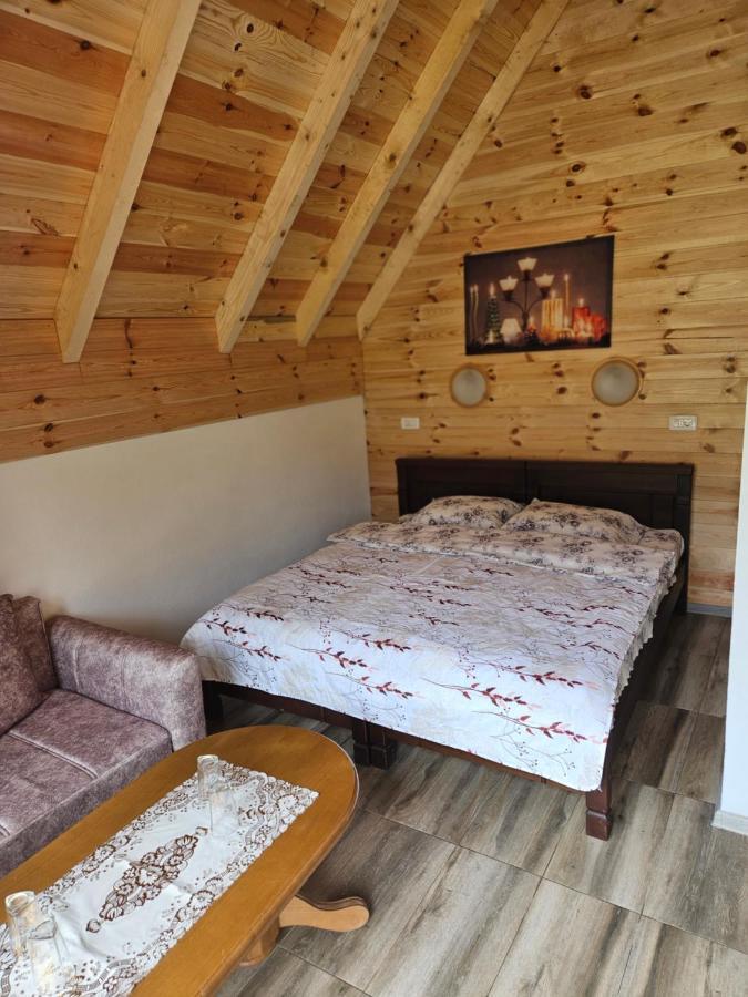 Apartmani Jezero Žabljak エクステリア 写真