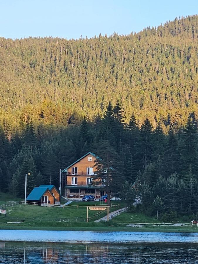 Apartmani Jezero Žabljak エクステリア 写真