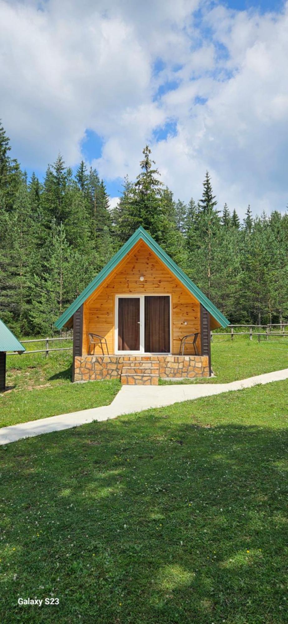 Apartmani Jezero Žabljak エクステリア 写真