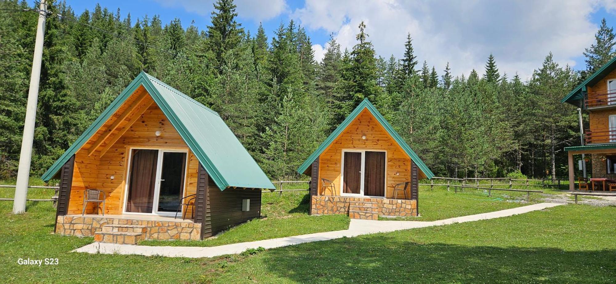 Apartmani Jezero Žabljak エクステリア 写真
